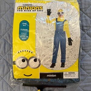 Minion Costume with Goggles and Gloves
